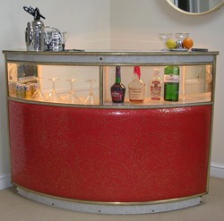 1960s cocktail bar (image Retroworld)