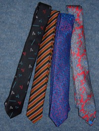 Skinny ties from around 1982 to 1985 Skinny ties from around 1982 to 1986