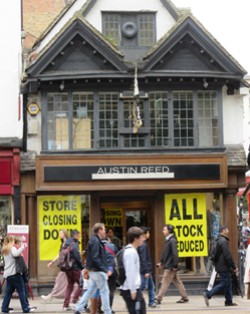 Austin Reed, Oxford store, June 2016 Austin Reed, Oxford store, June 2016