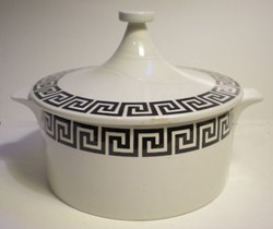 Pormtmeirion Greek Key Tureen, black on white (image thegrandecollector) Pormtmeirion Greek Key Tureen, black on white (image thegrandecollector)