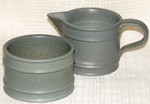 Portmeirion Meridian milk jub in plover grey (1971) (Image busterbilbobaggins) Portmeirion Meridian milk jub in plover grey (1971) (Image busterbilbobaggins)