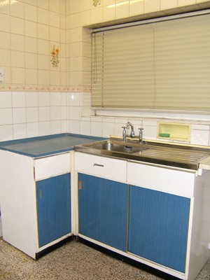 Repair or replace old kitchen? - LandlordZONE Forums
