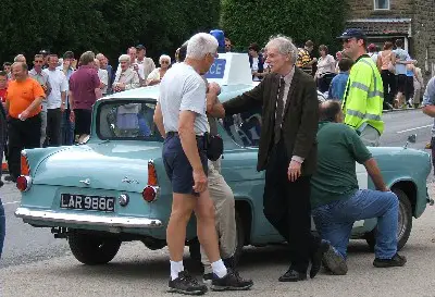 Peter Benson, who plays Bernie Scripps chats to crew